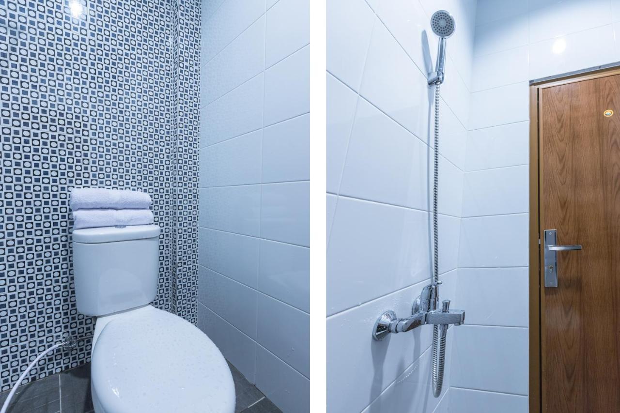 Oyo 1310 Urban Residence Джакарта Екстериор снимка